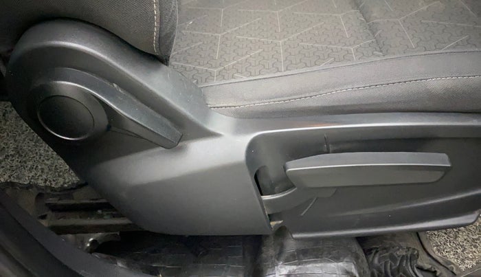 2022 Tata PUNCH ACCOMPLISHED MT, Petrol, Manual, 22,585 km, Driver Side Adjustment Panel
