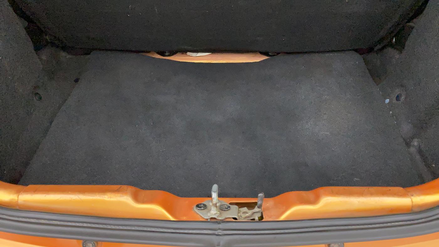 2018 Tata Tiago XT 1.2 REVOTRON, Petrol, Manual, 47,413 km, Boot Inside