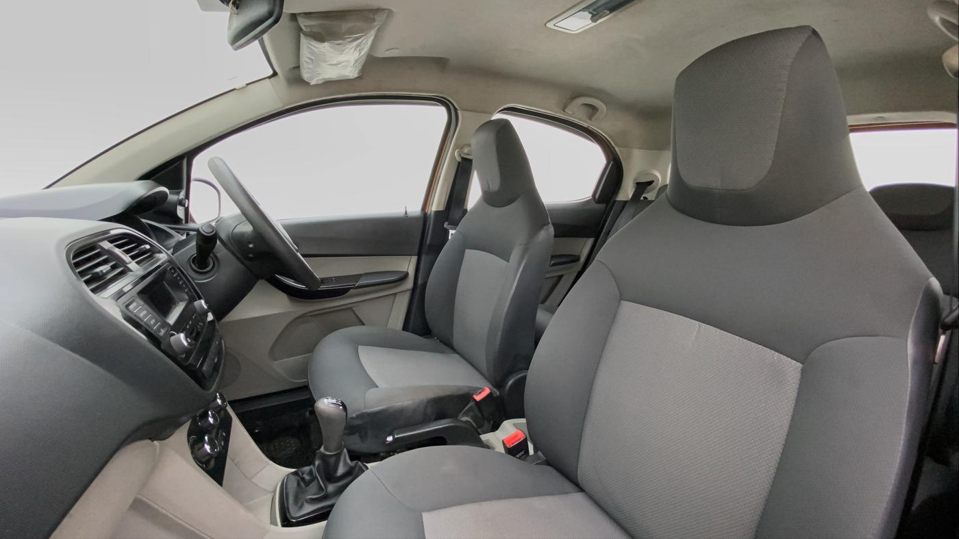 2018 Tata Tiago XT 1.2 REVOTRON, Petrol, Manual, 47,413 km, Right Side Front Door Cabin