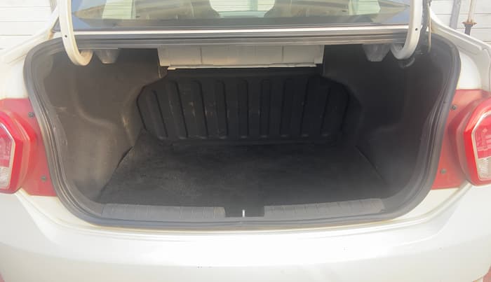 2014 Hyundai Xcent S 1.2, Petrol, Manual, 58,929 km, Boot Inside