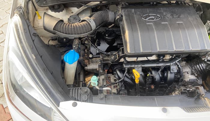 2014 Hyundai Xcent S 1.2, Petrol, Manual, 58,929 km, Engine View - Left