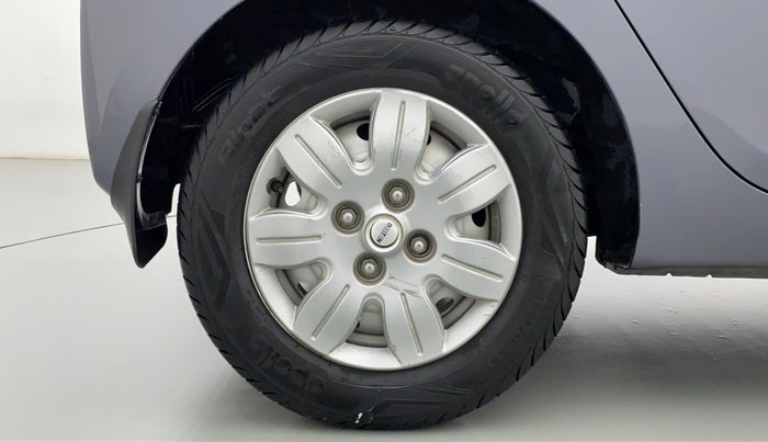 2017 Hyundai Eon ERA PLUS, Petrol, Manual, 5,299 km, Right Rear Wheel