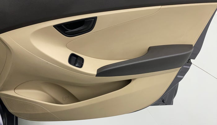 2017 Hyundai Eon ERA PLUS, Petrol, Manual, 5,299 km, Driver Side Door Panels Control