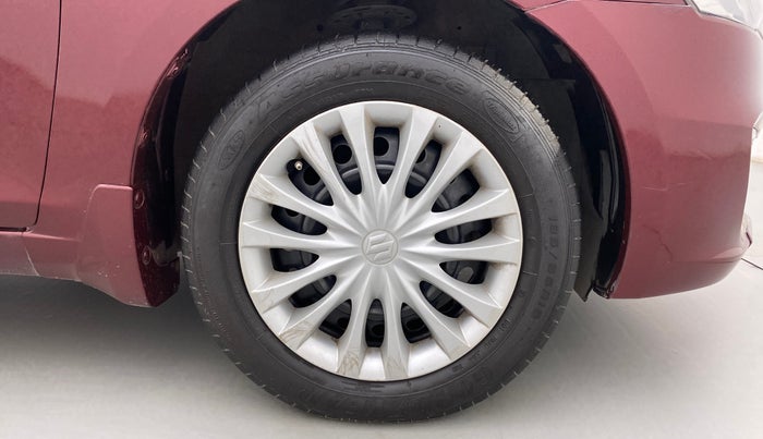 2014 Maruti Ciaz VXI+AT, Petrol, Automatic, 86,576 km, Right Front Wheel
