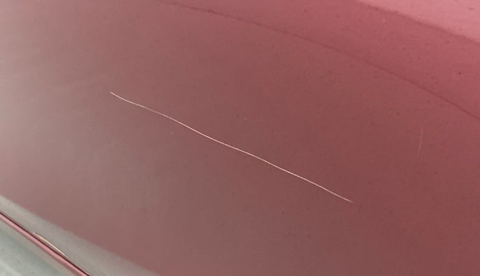 2014 Maruti Ciaz VXI+AT, Petrol, Automatic, 86,576 km, Rear left door - Minor scratches