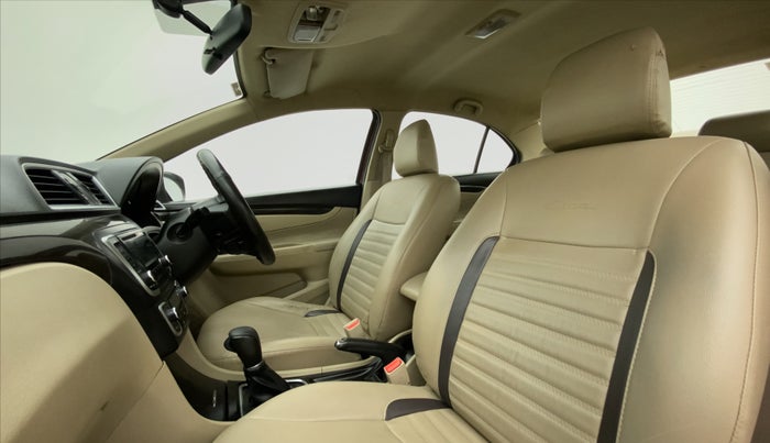 2014 Maruti Ciaz VXI+AT, Petrol, Automatic, 86,576 km, Right Side Front Door Cabin