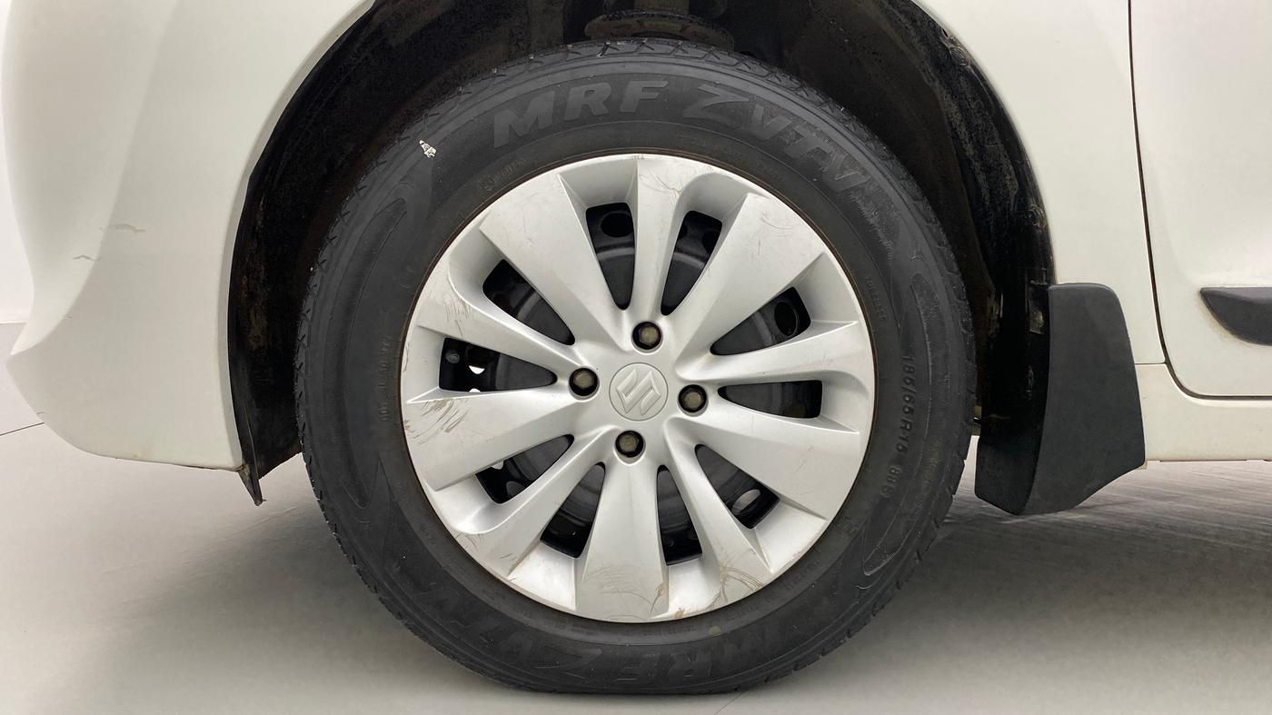 2017 Maruti Baleno DELTA 1.2 K12, Petrol, Manual, 66,058 km, Left Front Wheel