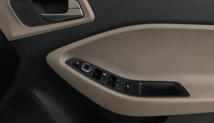 2017 Hyundai Elite i20 ASTA 1.2, Petrol, Manual, 47,311 km, Driver Side Door Panels Control