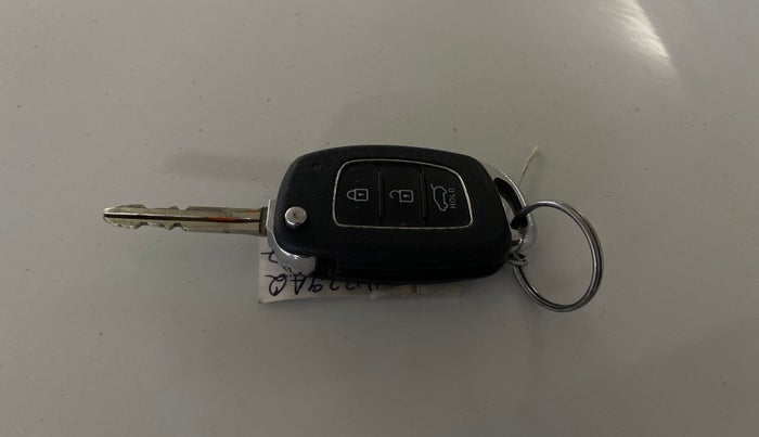 2017 Hyundai Elite i20 ASTA 1.2, Petrol, Manual, 47,311 km, Key Close Up