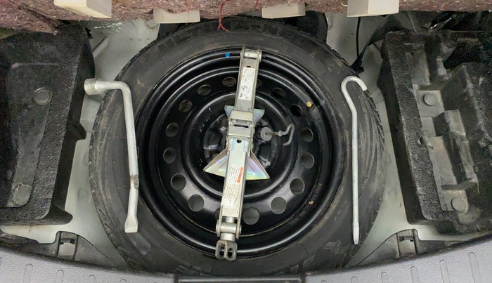 2015 Maruti Wagon R Stingray VXI, Petrol, Manual, 66,325 km, Spare Tyre