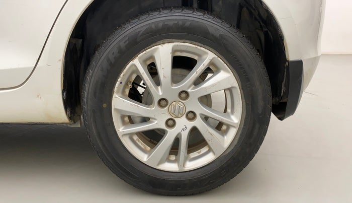 2014 Maruti Swift ZDI, Diesel, Manual, 79,446 km, Left Rear Wheel