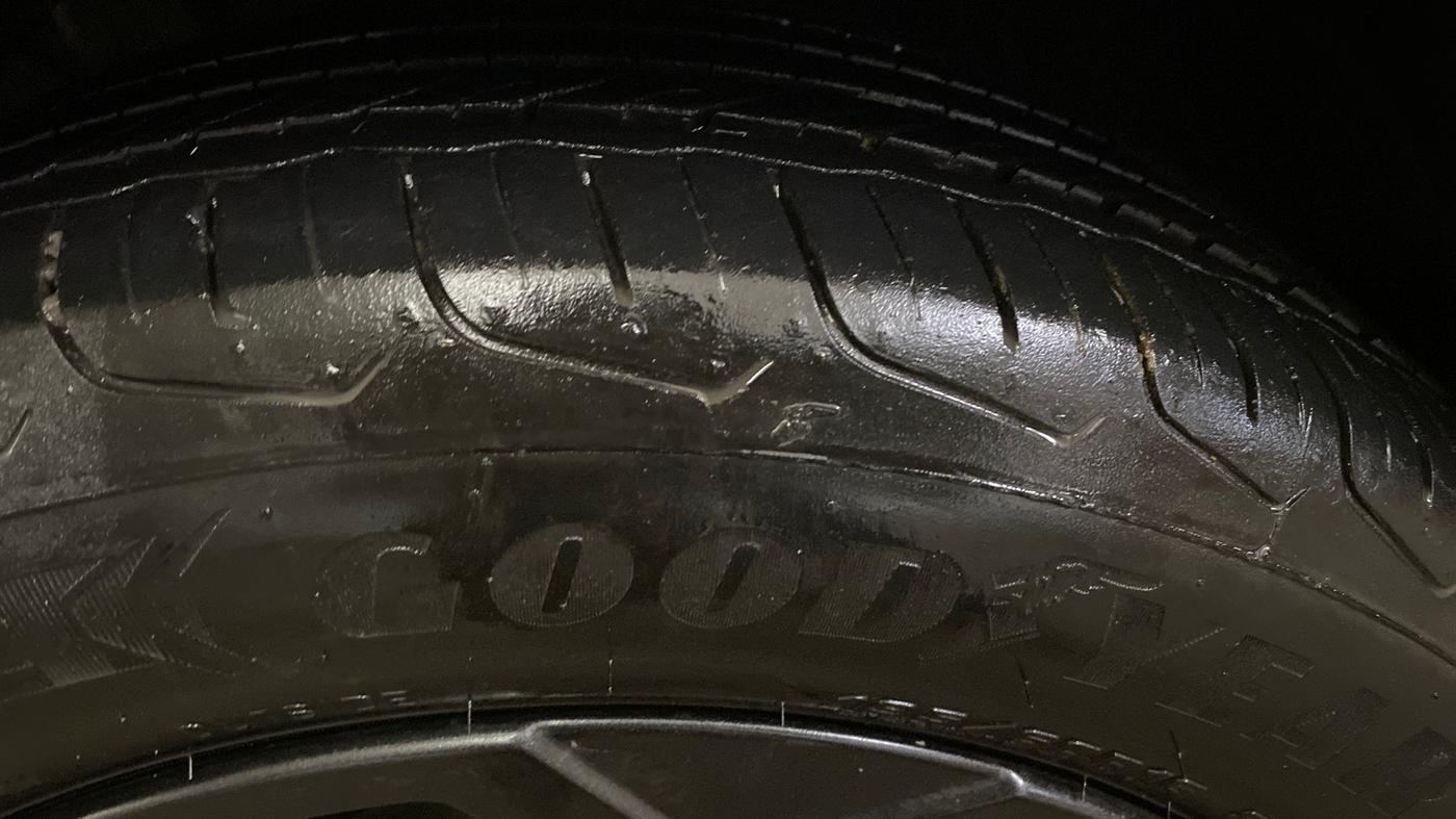 2023 Maruti FRONX DELTA PLUS 1.2L AGS, Petrol, Automatic, 56,506 km, Left Front Tyre Tread