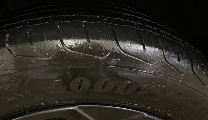 2023 Maruti FRONX DELTA PLUS 1.2L AGS, Petrol, Automatic, 56,471 km, Left Front Tyre Tread