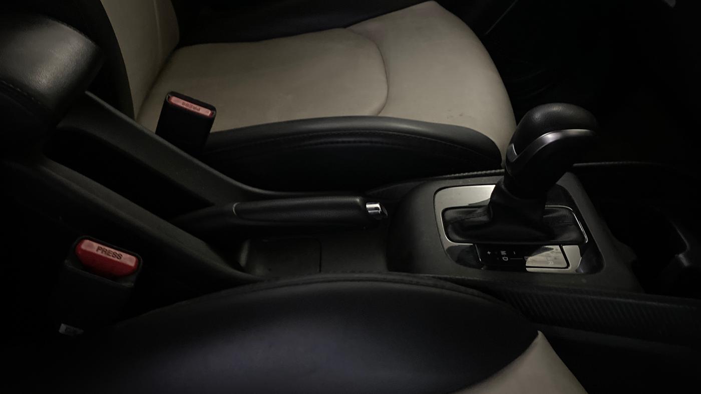 2023 Maruti FRONX DELTA PLUS 1.2L AGS, Petrol, Automatic, 56,506 km, Gear Lever