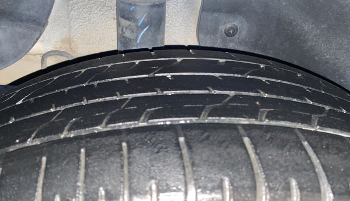 2017 Hyundai Creta E PLUS 1.6 PETROL, Petrol, Manual, 88,846 km, Right Rear Tyre Tread