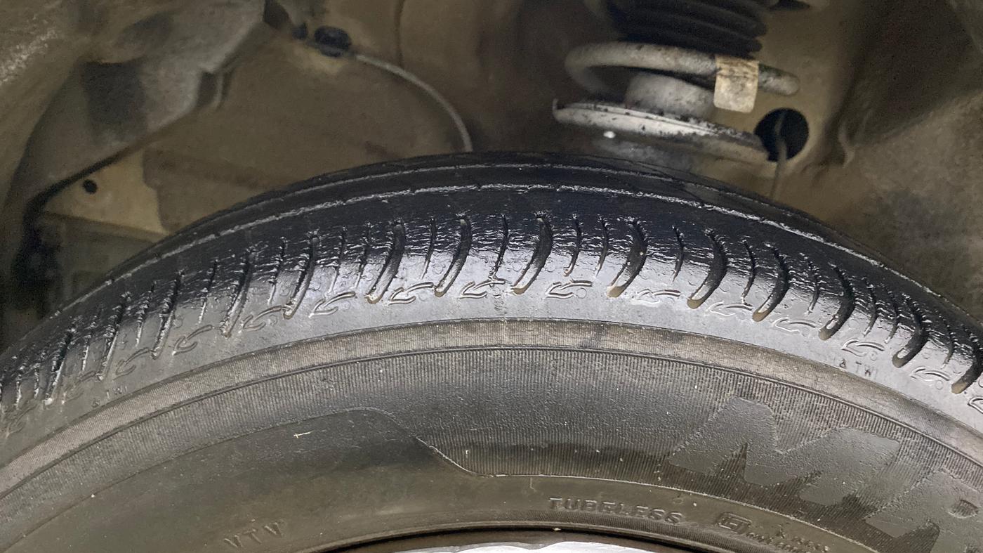 2021 Maruti S PRESSO VXI AMT, Petrol, Automatic, 25,386 km, Left Front Tyre Tread