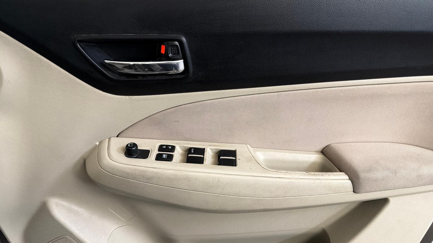 2019 Maruti Dzire VXI, Petrol, Manual, 40,602 km, Driver Side Door Panels Control