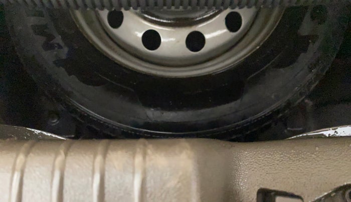 2013 Hyundai i10 MAGNA 1.1, CNG, Manual, 94,389 km, Spare Tyre