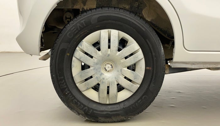 2022 Maruti Alto VXI, Petrol, Manual, 34,574 km, Right Rear Wheel