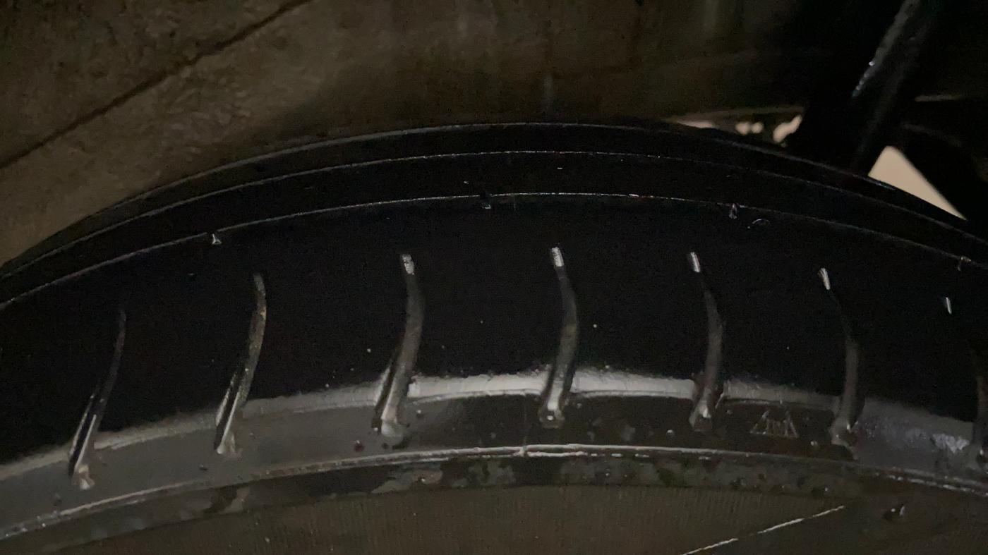 2018 Maruti Wagon R 1.0 LXI CNG, CNG, Manual, 79,405 km, Left Rear Tyre Tread