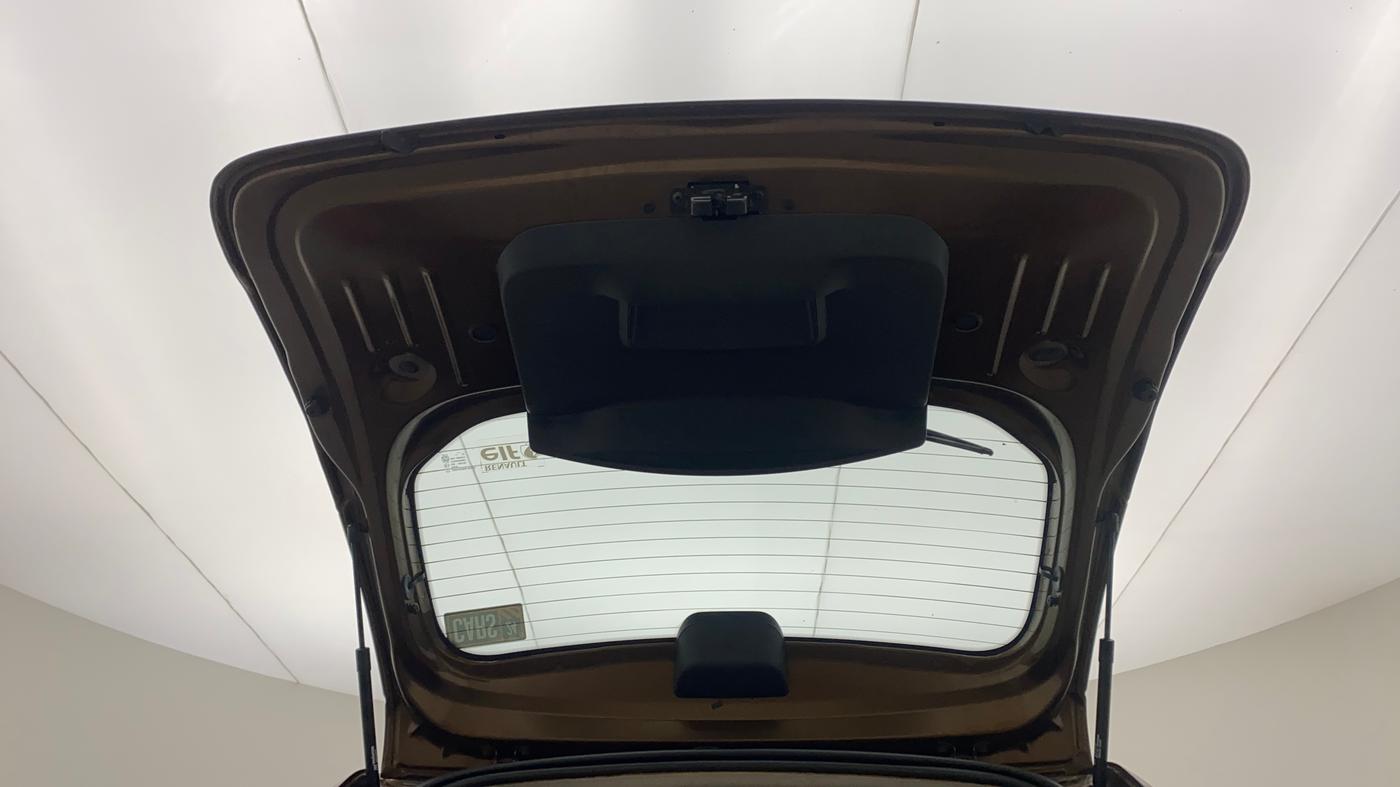2015 Renault Duster 85 PS RXL DIESEL, Diesel, Manual, 93,853 km, Boot Door Open
