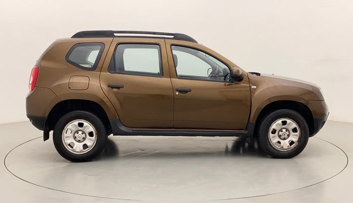 2015 Renault Duster 85 PS RXL DIESEL, Diesel, Manual, 93,853 km, Right Side View