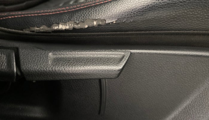 2021 KIA SONET GTX PLUS 1.0 DCT, Petrol, Automatic, 1,09,919 km, Driver Side Adjustment Panel