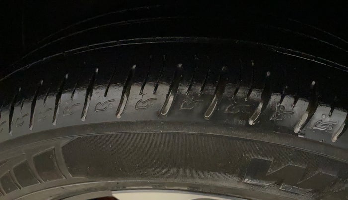 2020 KIA SONET HTX 1.0 IMT, Petrol, Manual, 42,386 km, Left Front Tyre Tread