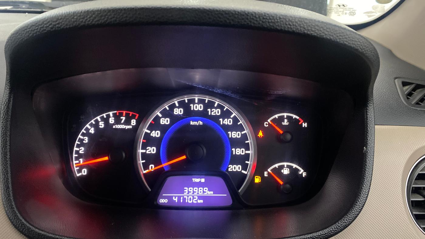 2017 Hyundai Grand i10 SPORTZ 1.2 KAPPA VTVT, Petrol, Manual, 41,702 km, Odometer Image
