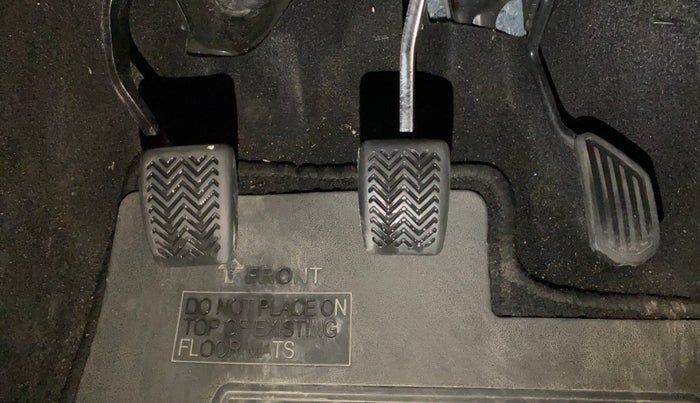 2017 Toyota Etios Liva V, Petrol, Manual, 55,771 km, Pedals