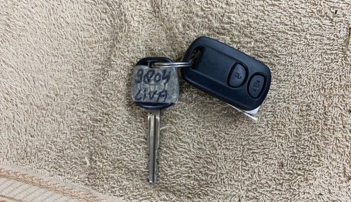 2017 Toyota Etios Liva V, Petrol, Manual, 55,771 km, Key Close Up