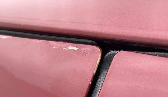 2016 Maruti Swift Dzire VXI, Petrol, Manual, 47,219 km, Front passenger door - Slight discoloration