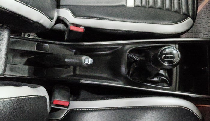 2021 Maruti Baleno ZETA PETROL 1.2, Petrol, Manual, 14,157 km, Gear Lever