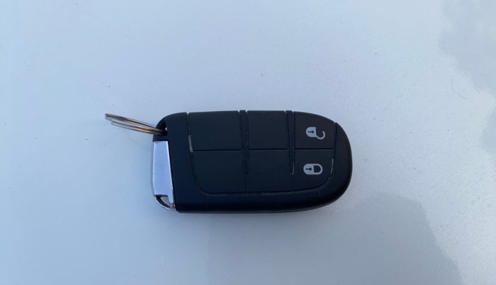 2019 Jeep Compass LIMITED 2.0 DIESEL, Diesel, Manual, 80,600 km, Key Close Up