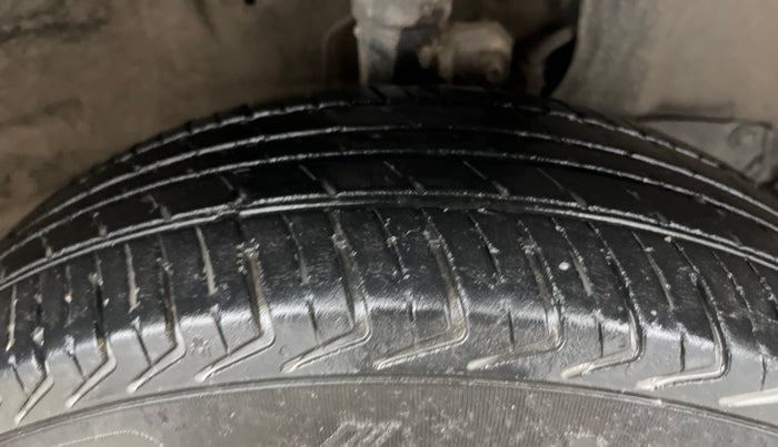 2022 Maruti New Wagon-R LXI CNG 1.0, CNG, Manual, 54,284 km, Right Front Tyre Tread