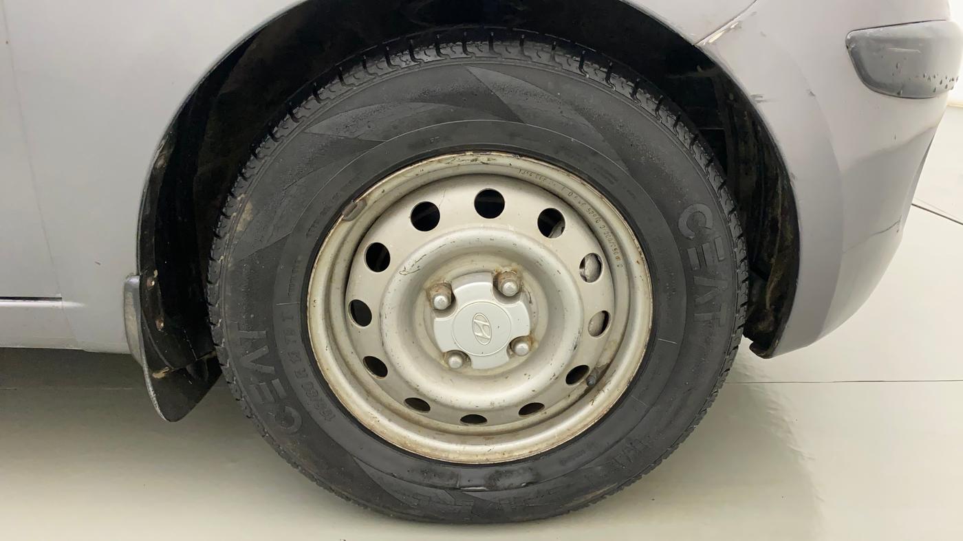 2010 Hyundai i10 ERA 1.1, Petrol, Manual, 67,139 km, Right Front Wheel