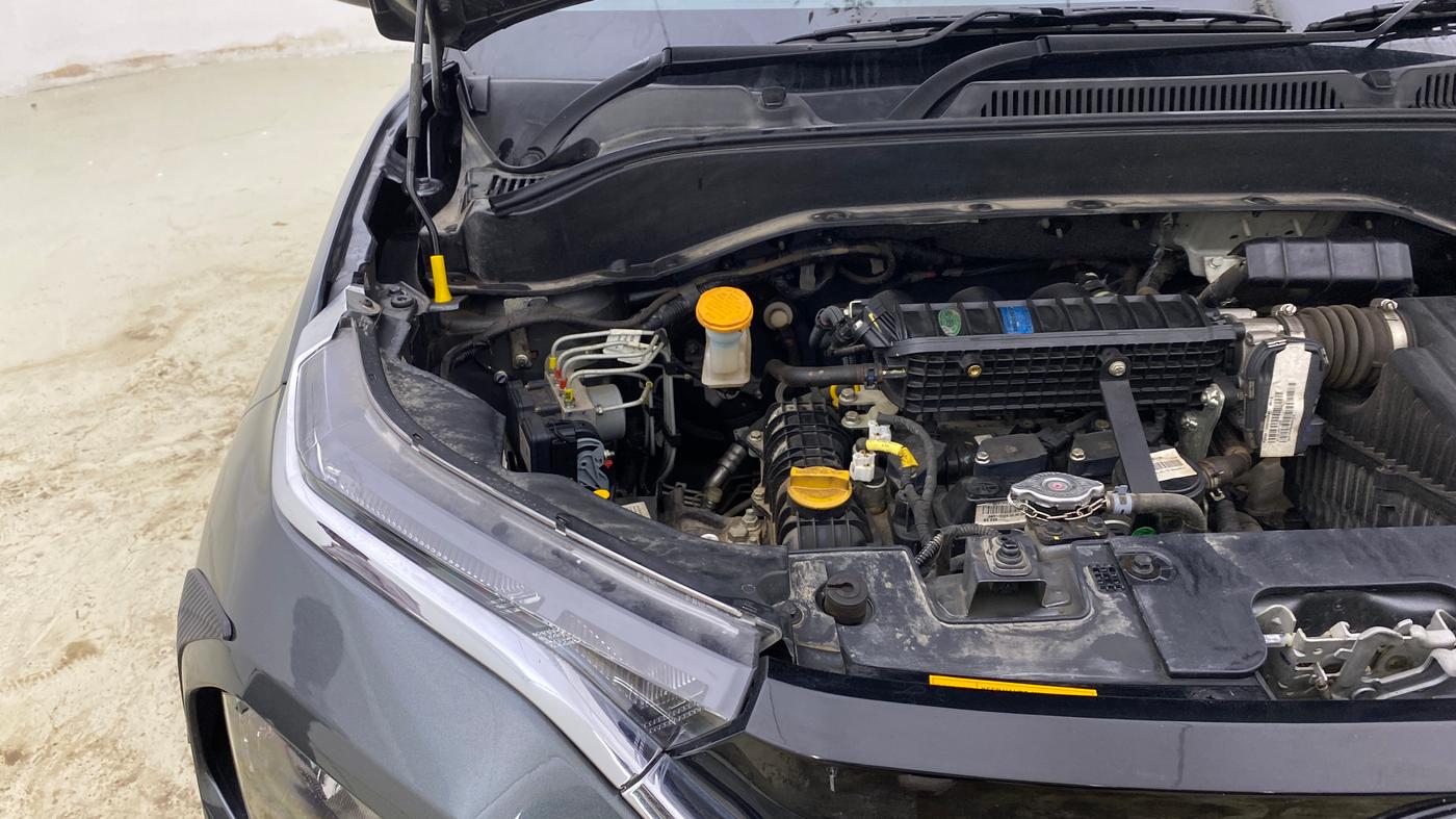 2024 Tata PUNCH ACCOMPLISHED AMT, Petrol, Automatic, 18,344 km, Engine View - Right