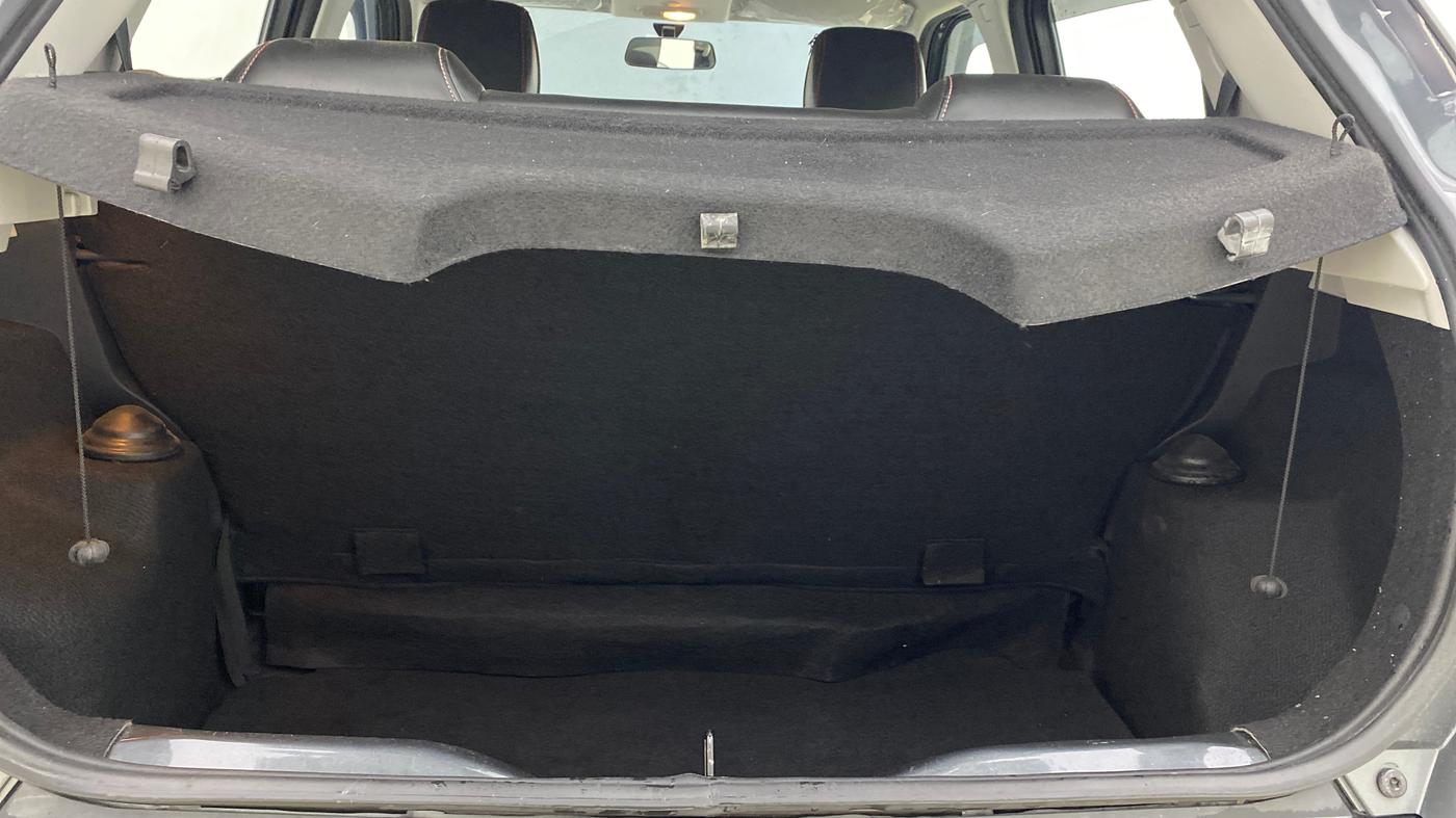 2024 Tata PUNCH ACCOMPLISHED AMT, Petrol, Automatic, 18,344 km, Boot Inside