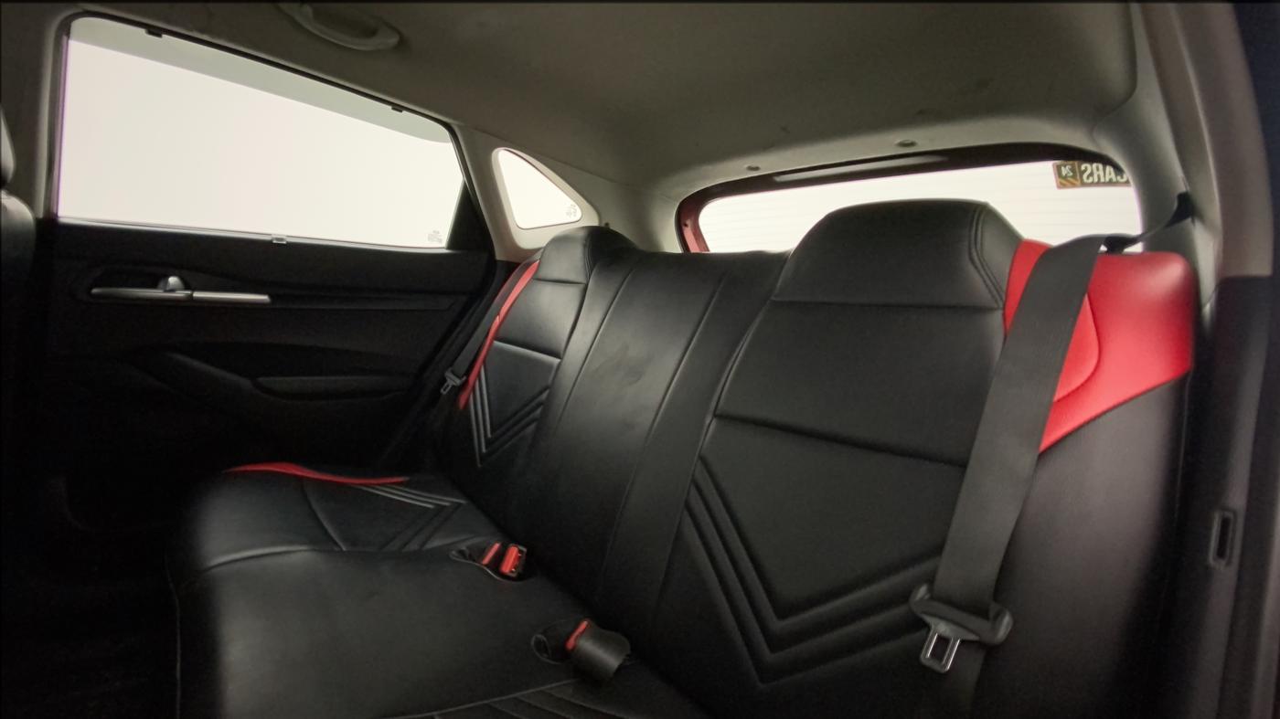2020 KIA SELTOS HTK PLUS 1.5, Petrol, Manual, 65,373 km, Right Side Rear Door Cabin
