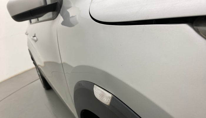 2019 Renault TRIBER RXZ, Petrol, Manual, 66,518 km, Right fender - Slightly dented