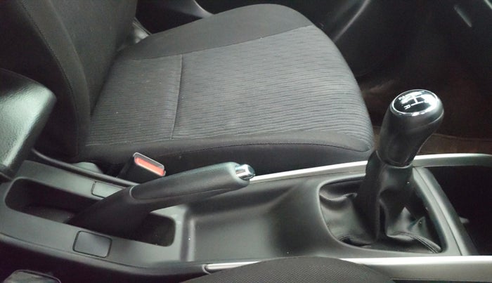 2018 Maruti Baleno ALPHA DIESEL 1.3, Diesel, Manual, 90,486 km, Gear Lever