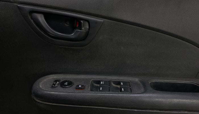 2013 Honda Brio S MT, Petrol, Manual, 85,021 km, Driver Side Door Panels Control