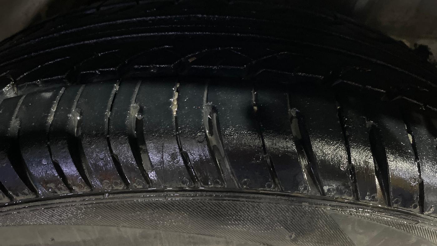 2013 Honda Brio S MT, Petrol, Manual, 85,005 km, Left Rear Tyre Tread
