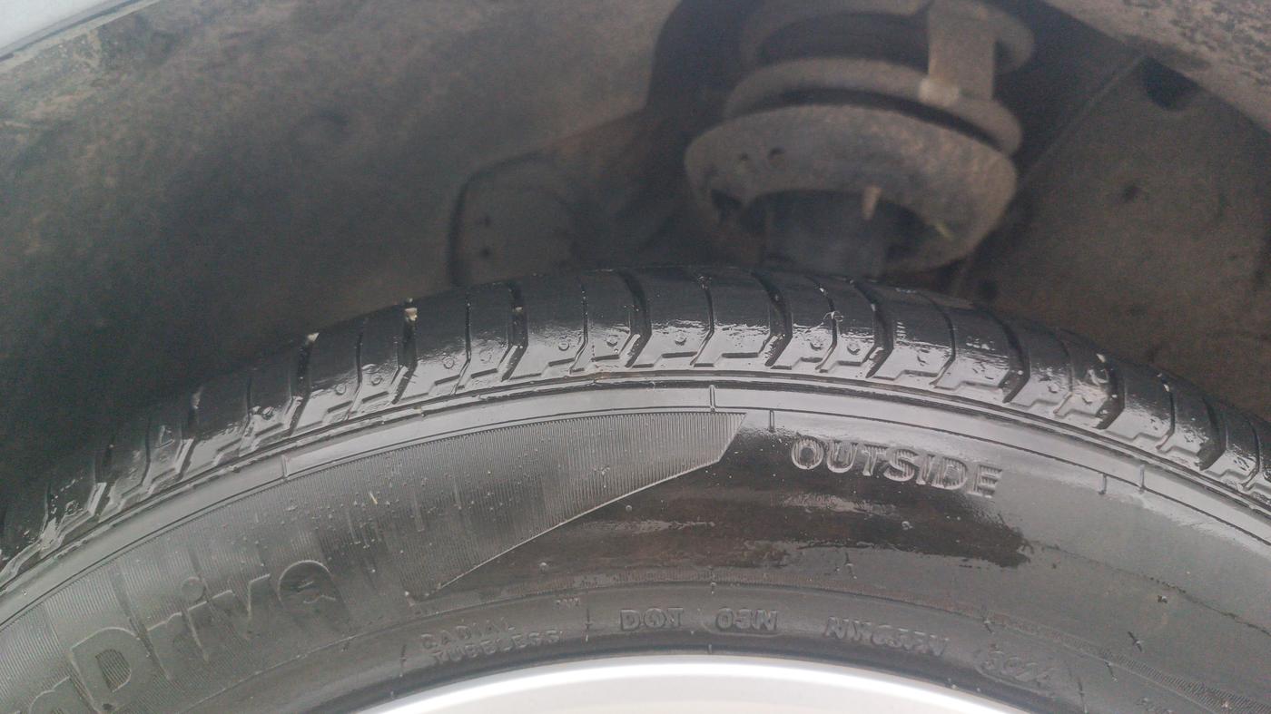 2024 Hyundai NEW I20 SPORTZ 1.2 IVT, Petrol, Automatic, 9,058 km, Left Front Tyre Tread