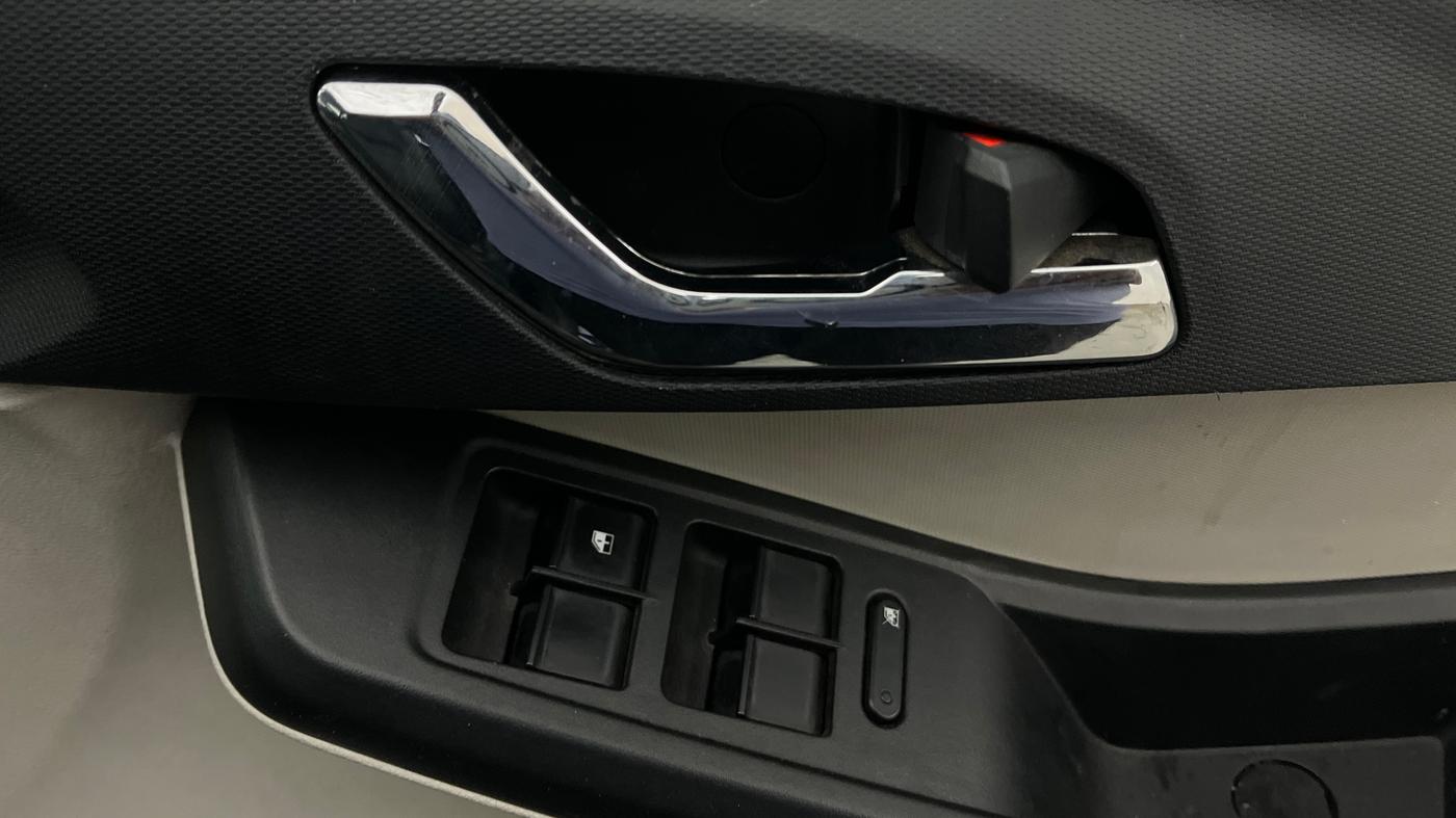 2022 Tata Tiago XZA PLUS PETROL, Petrol, Automatic, 47,483 km, Driver Side Door Panels Control
