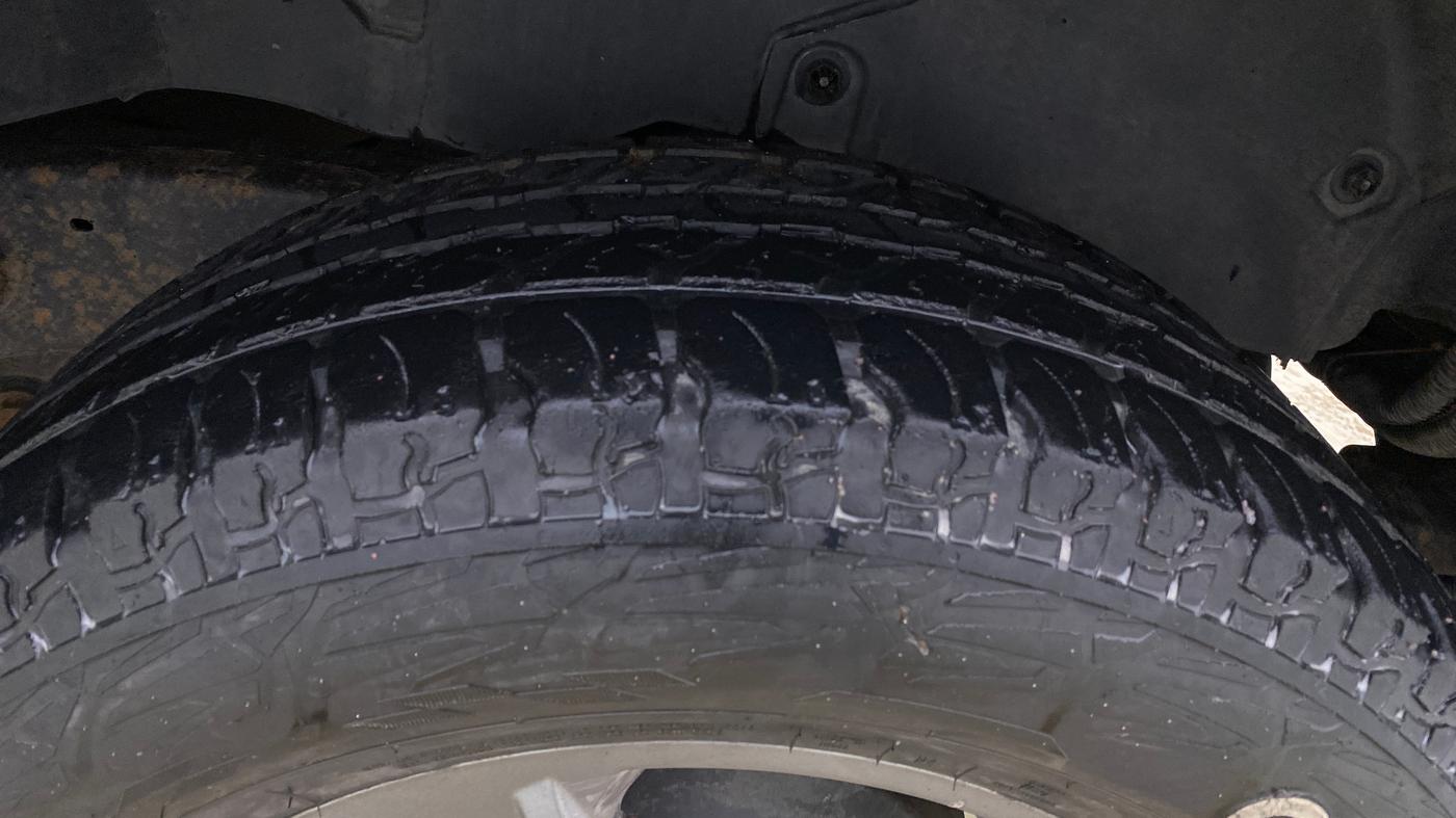 2021 Mahindra Thar LX PETROL HT 4WD AT, Petrol, Automatic, 78,013 km, Left Rear Tyre Tread