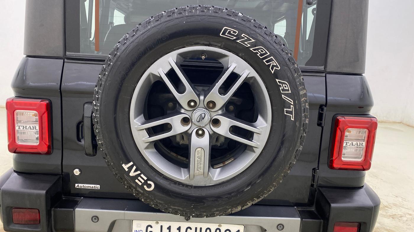 2021 Mahindra Thar LX PETROL HT 4WD AT, Petrol, Automatic, 78,013 km, Spare Tyre