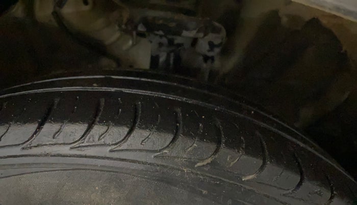 2021 KIA SELTOS HTK 1.5 PETROL, Petrol, Manual, 66,115 km, Right Front Tyre Tread