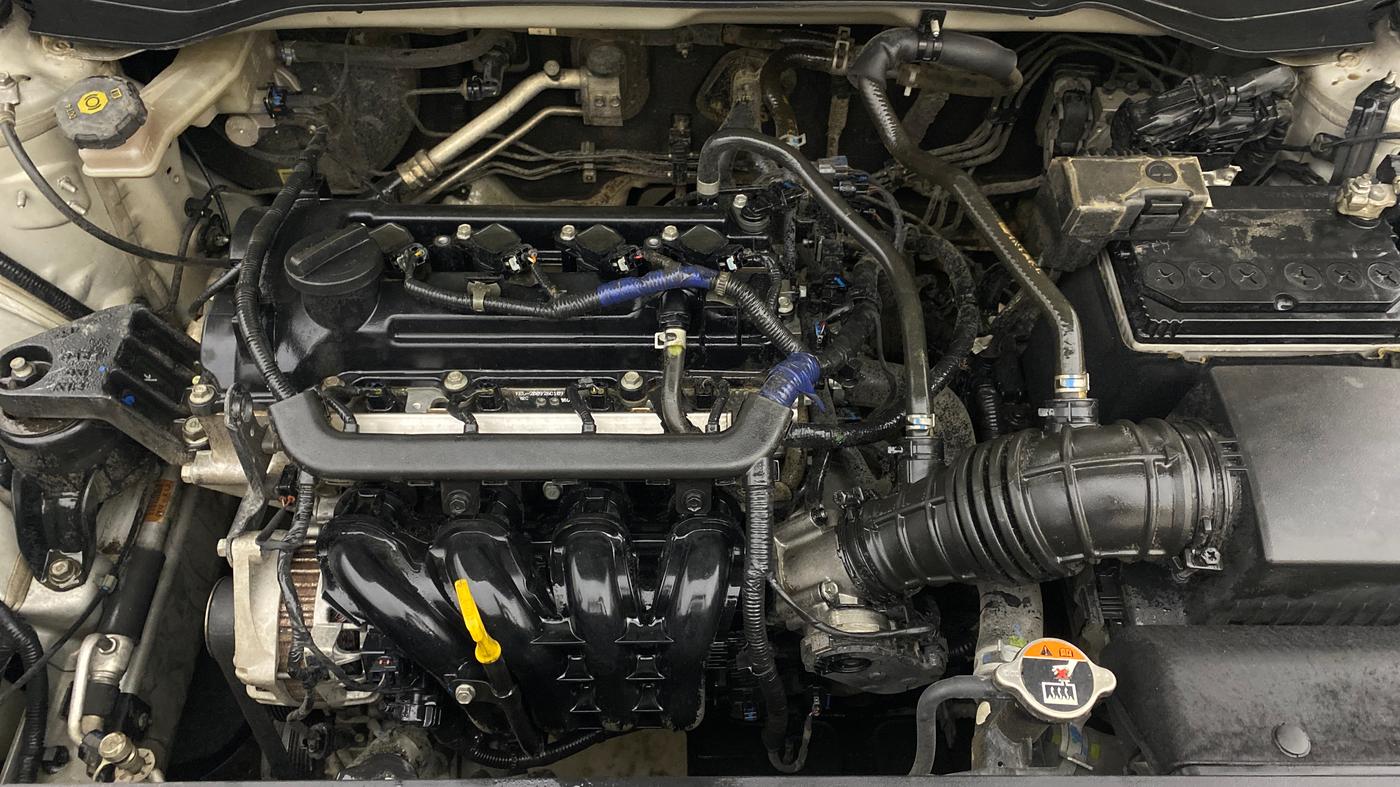 2021 Hyundai VENUE S+ 1.2, Petrol, Manual, 96,621 km, Engine View