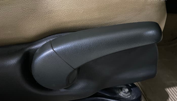 2014 Honda City 1.5L I-VTEC SV, Petrol, Manual, 61,921 km, Driver Side Adjustment Panel